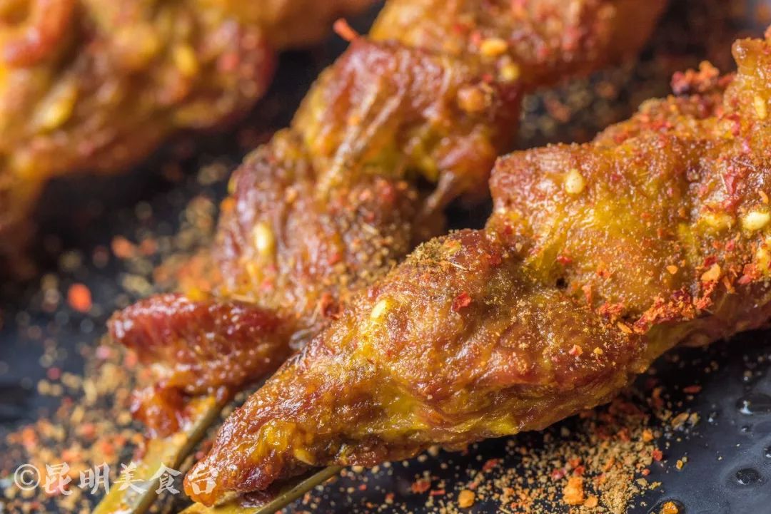 昆明必须知道的高端饭店,昆明市比较出名的饭店