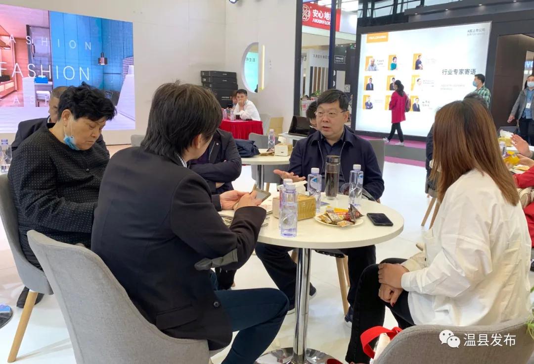 毛文明简历,毛文明讲党建工作