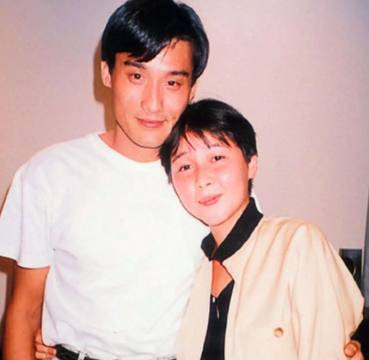 梁家辉宠妻时刻,实力宠妻梁家辉