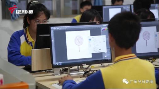 潮南阳光实验学校100日誓师大会,广东省潮南阳光实验学校