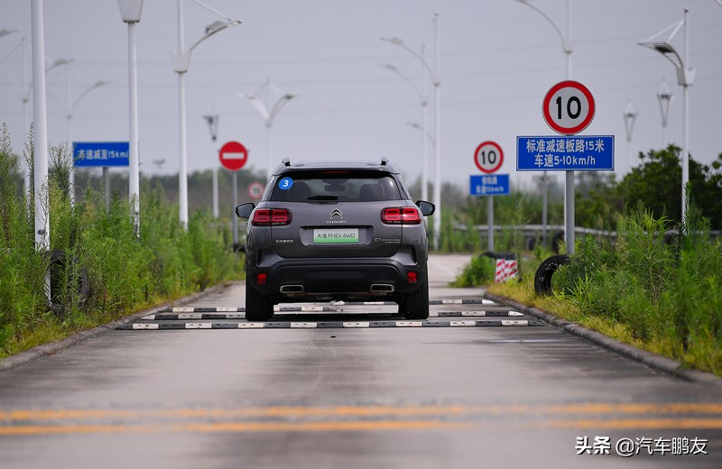 天逸phev新老款对比,雪铁龙天逸phev的耐久性怎么样