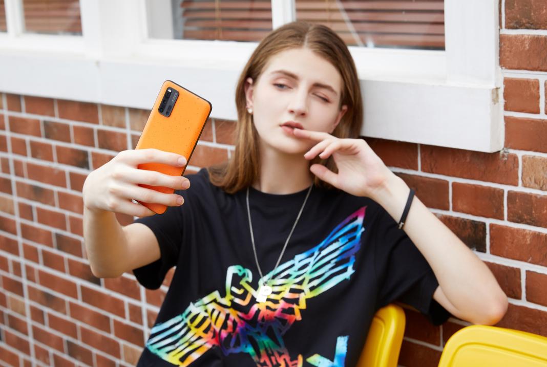 iqoo35g版参数,iqoo3系列5g旗舰