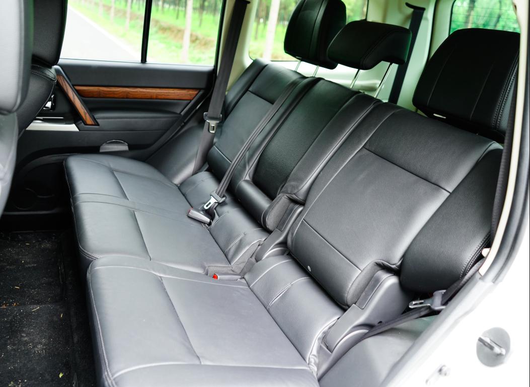 三菱帕杰罗v97哪年停的,三菱帕杰罗v97多少年报废