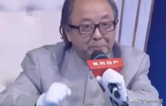 老人带鸡缸杯来鉴宝,雍正鸡缸杯真品鉴宝