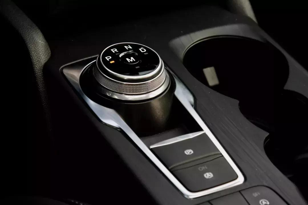 舒适性好一点的福克斯,舒适加性能的车