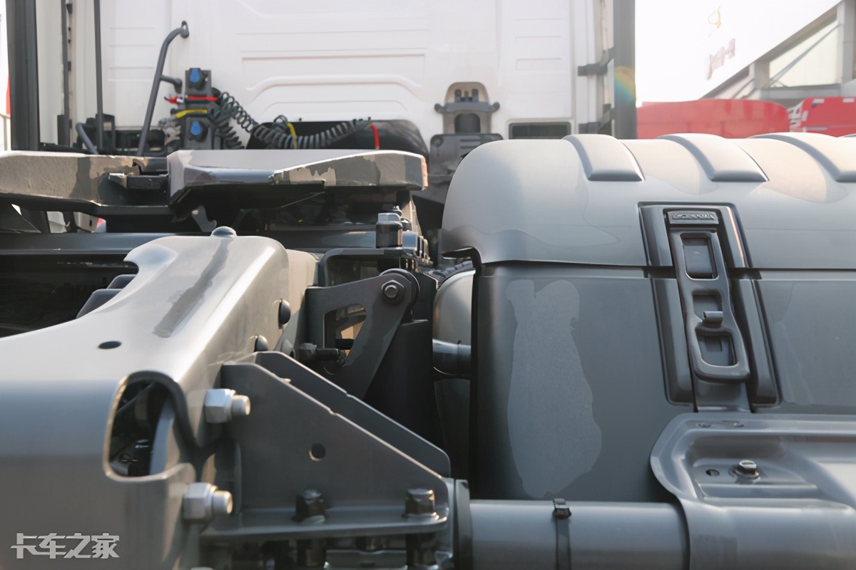 450匹马力的汽油车,450马力斯堪尼亚