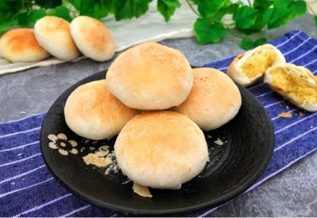 酥皮绿豆饼的家常美味做法,为你讲解酥皮绿豆饼的制作方法