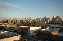 美国纽约跟中国重庆比,美国纽约到底是什么样的