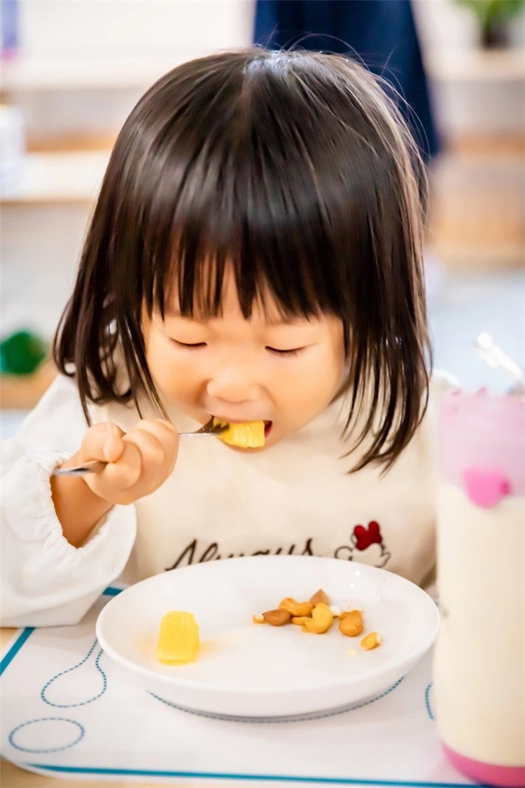 北京通州区蓝天国际儿童成长中心,北京通州区幼儿园推荐