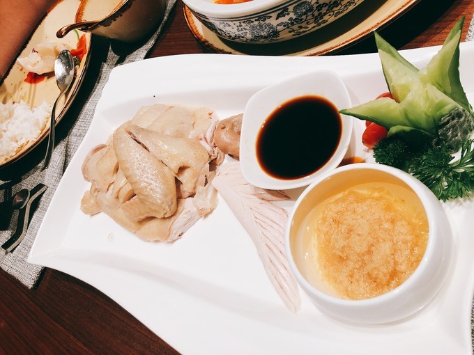 海南冲浪旅游攻略,海南万宁日月湾冲浪攻略