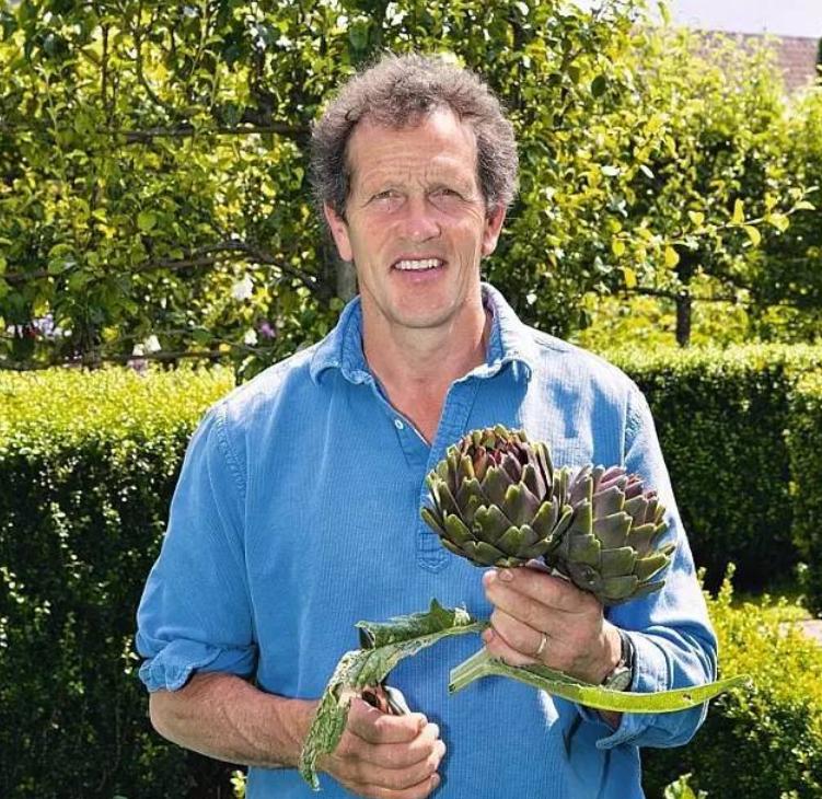 他经历破产、抑郁，却被植物治愈，成为BBC王牌节目主持人