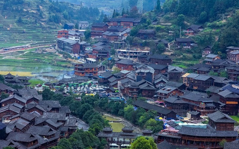 保护少数民族特色村寨筑牢中华民族共同体意识