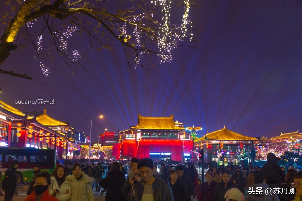 西安大唐不夜城又名灯具城,西安大唐不夜城有意思吗