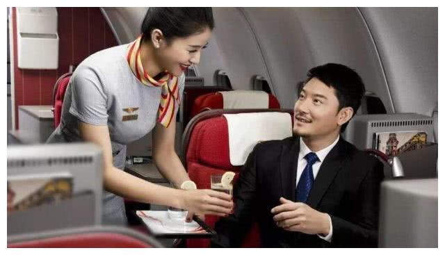 飞机上的隐形服务有哪些,飞机上的隐藏服务有什么用