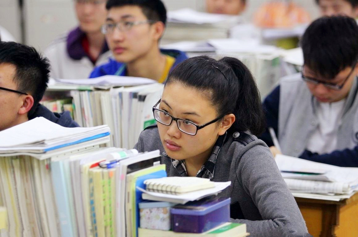 孩子高一考430分还有希望吗,高考470分的孩子该如何选择学校