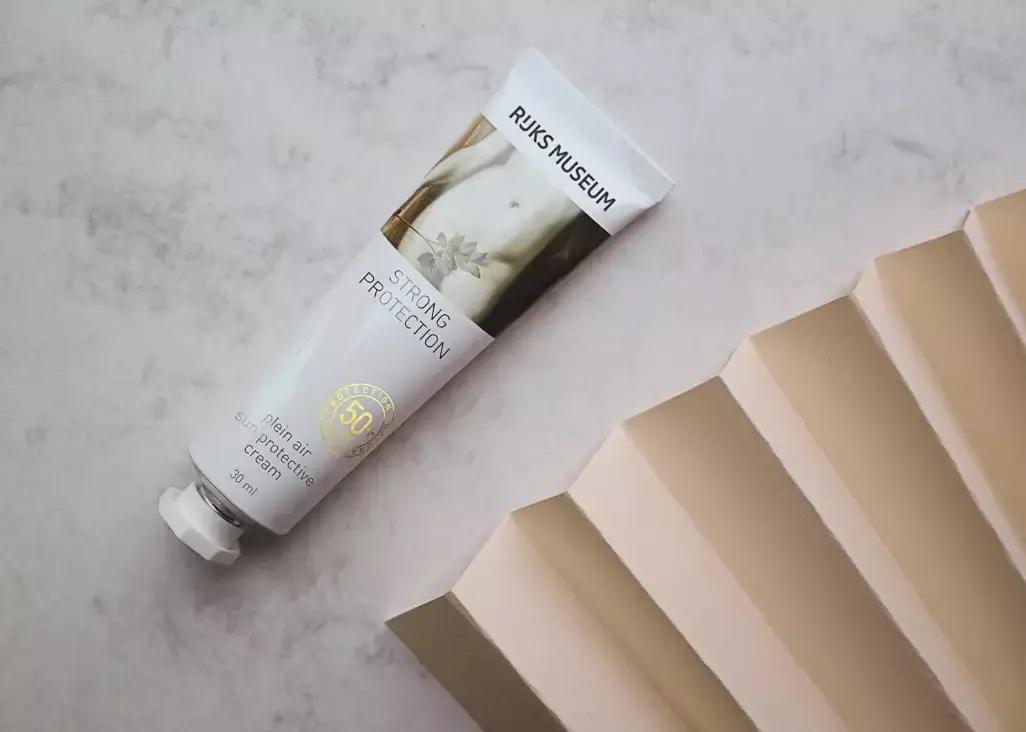 珍珠粉能美白？盘点你信以为真的护肤“妙招”