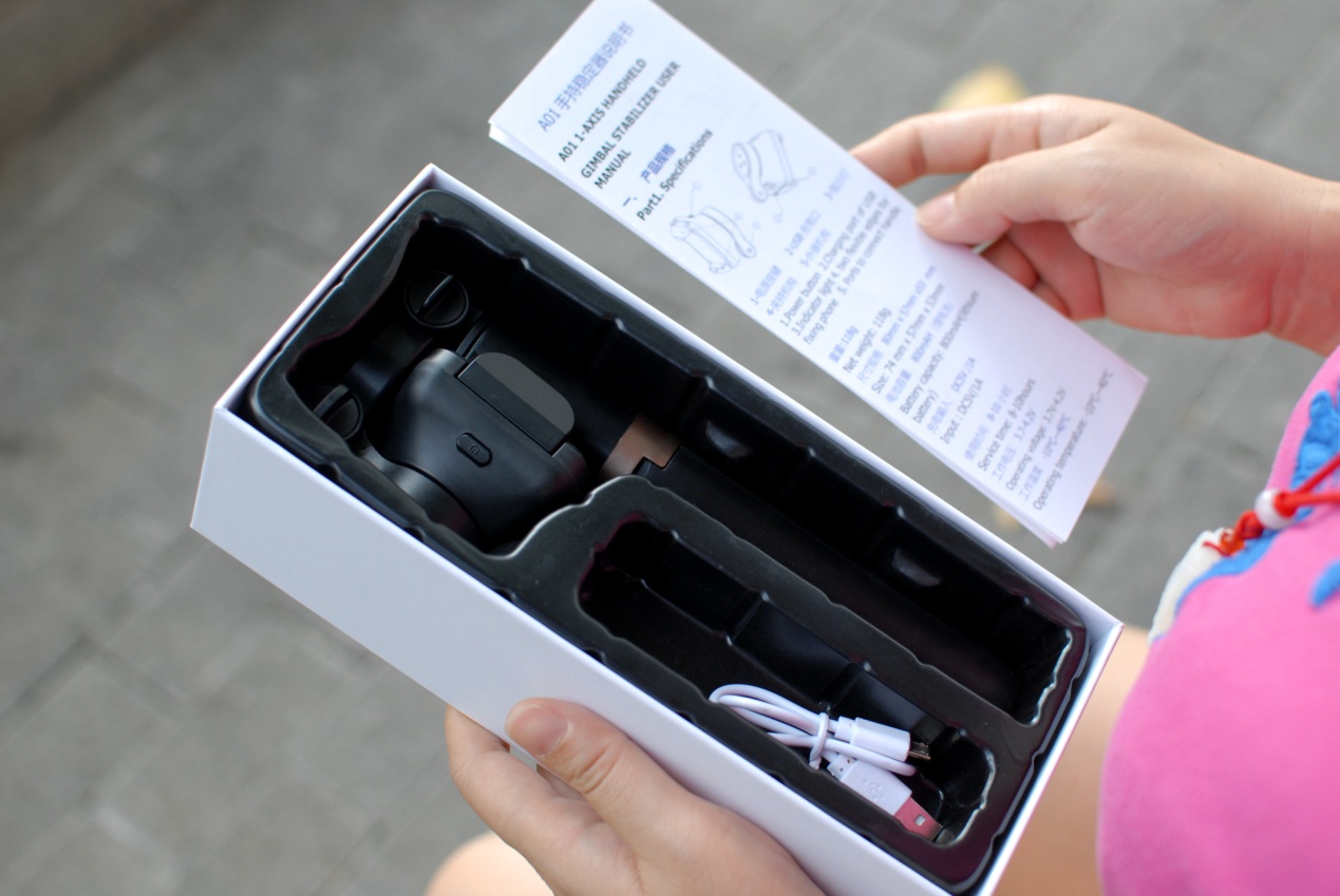 手持云台自拍稳定器,ar防抖动自拍杆稳定器推荐