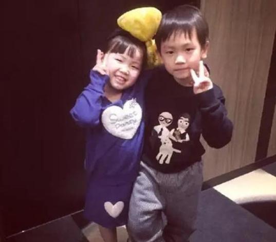 撤侨令下”傻根”王宝强突然不傻了,董卿恐将面对“骨肉分离”