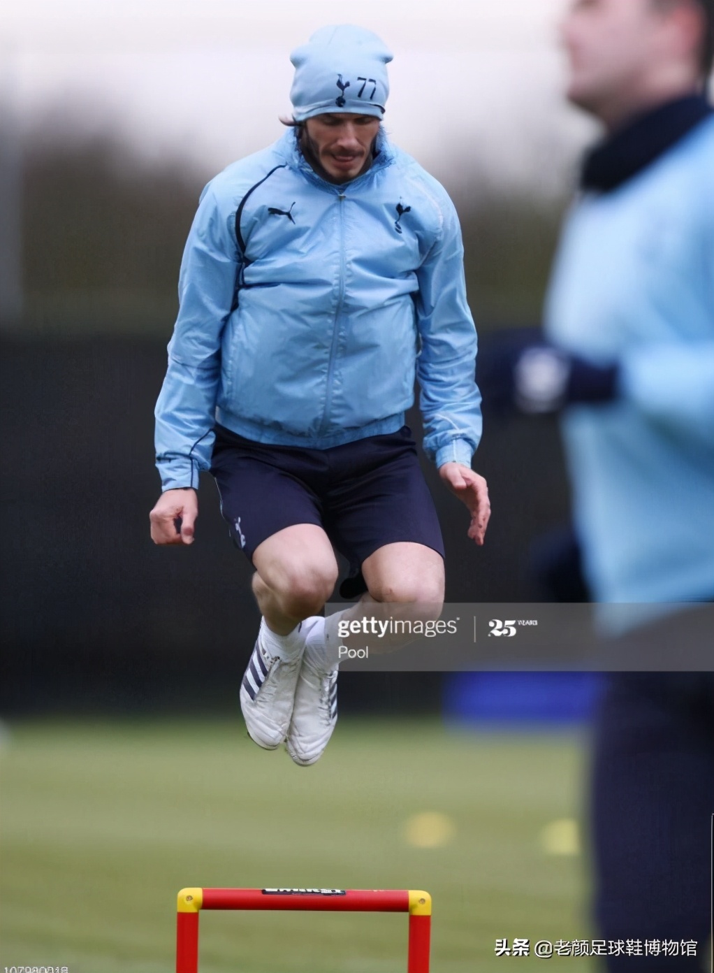 阿迪达斯猎鹰顶级测评,adidas猎鹰中端