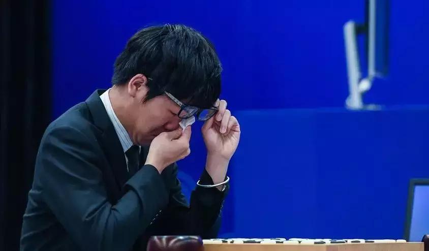 “少年棋王”柯洁免试入清华