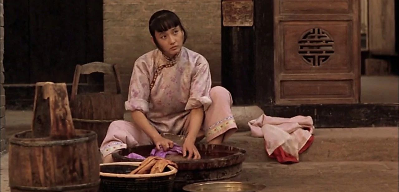 爱上有夫之妇的下场有多惨,妻妾成群三姨太下场