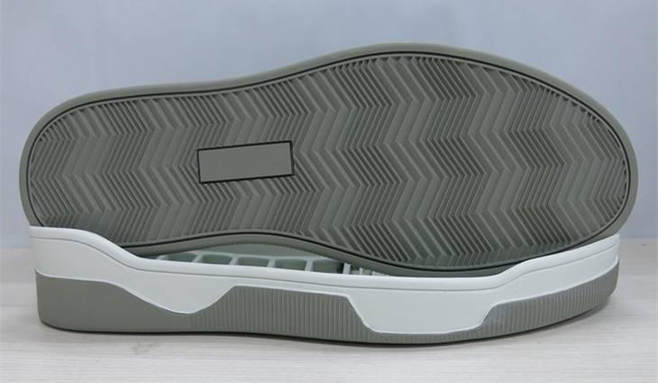 新鞋鞋底脏了怎么能处理干净,鞋底边变脏了怎么刷白妙招