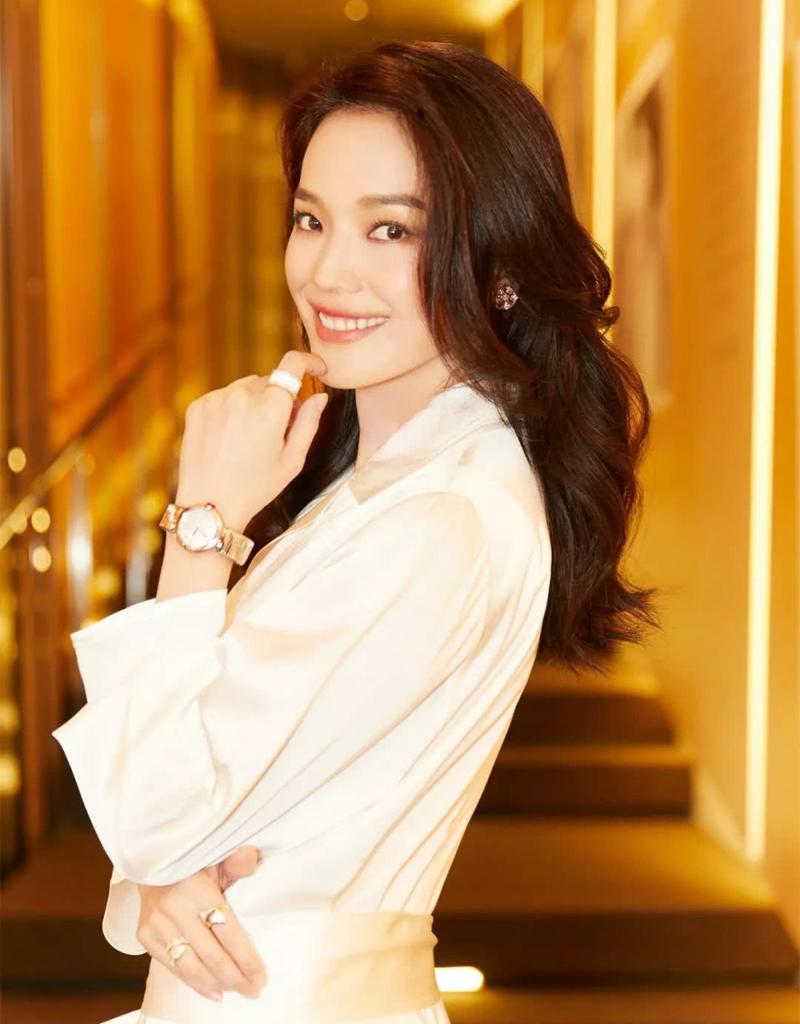 梨形脸留什么样的发型,菱形脸跟长形脸适合什么发型