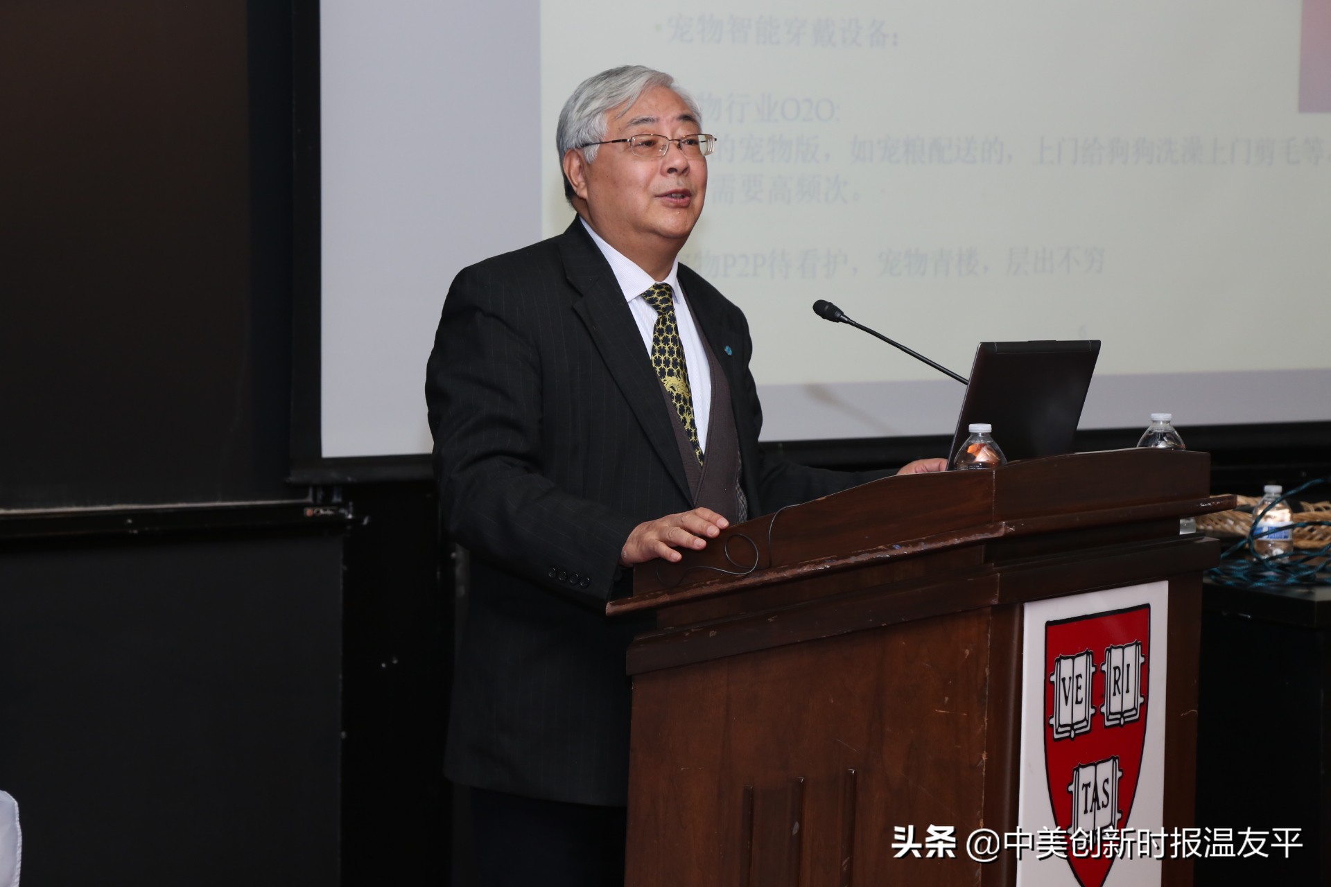 宠物经济持续迸发新活力,中国宠物经济白皮书