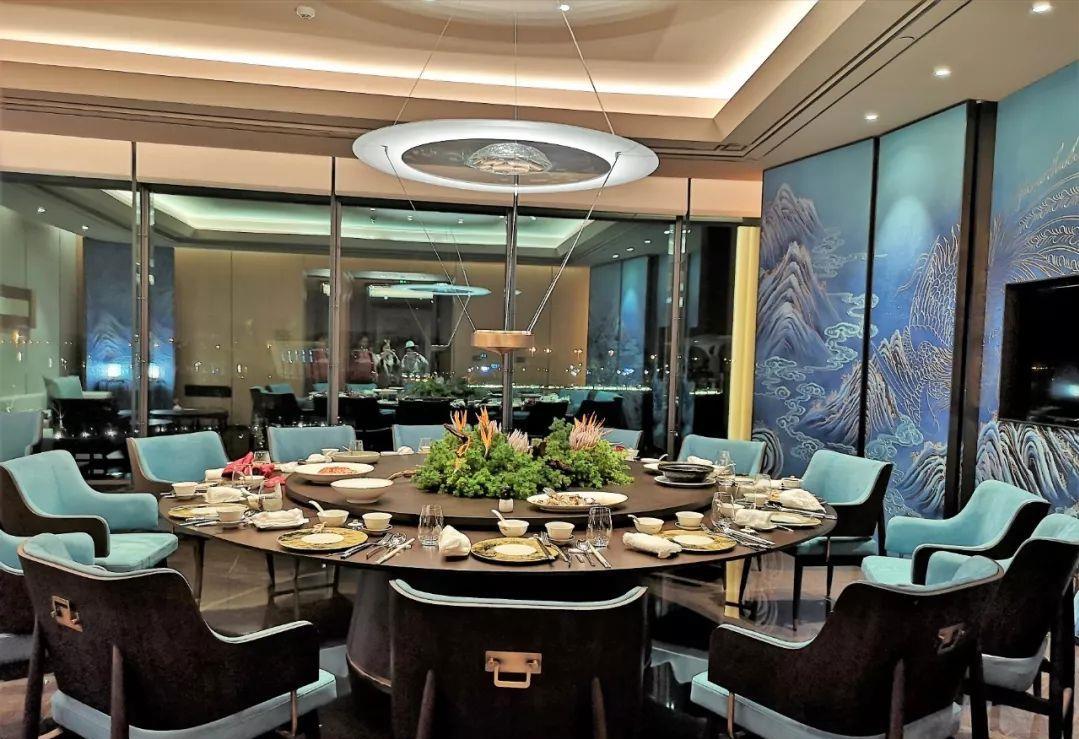 为什么深坑酒店被称为建筑奇迹,惊艳世界的深坑酒店