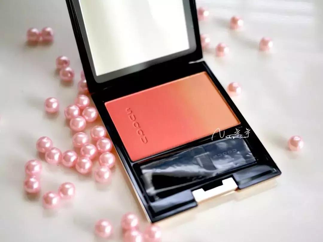 学会这几点轻松画出高级的妆容,画来画去还是一个妆容