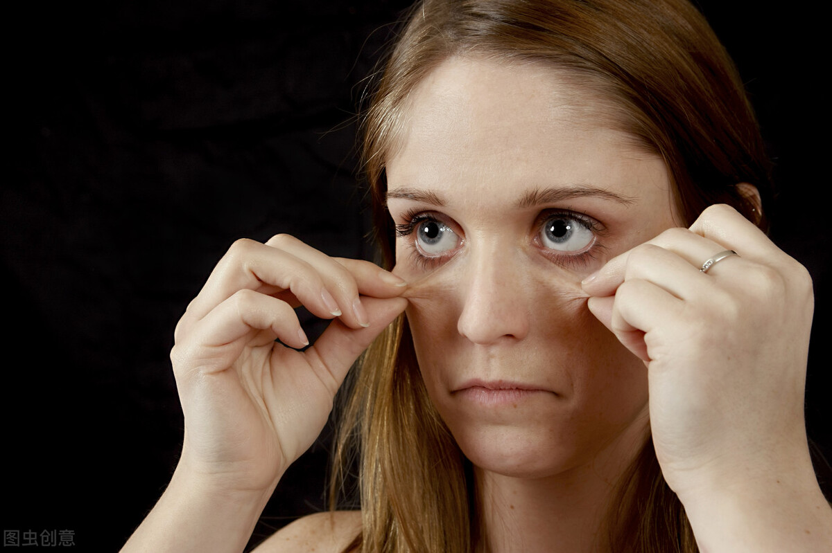 有黑眼圈怎么办如何消除黑眼圈,有黑眼圈了怎么消除黑眼圈呢