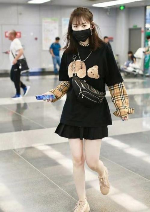 马蓉最近的穿搭,马蓉穿衣风格引热议