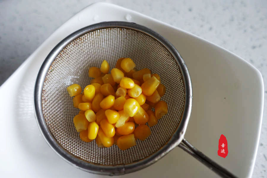 青皮核桃什么季节好吃,又是一年吃山核桃的季节