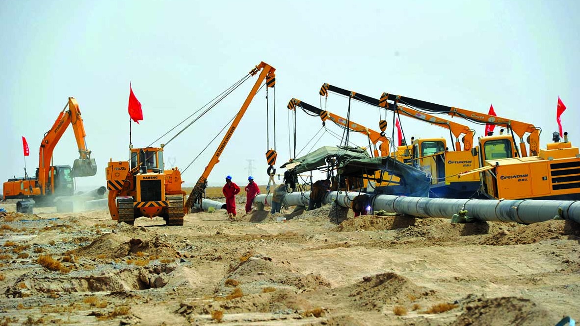 一手抓疫情防控一手抓经济发展,一手抓疫情防控一手抓生产经营