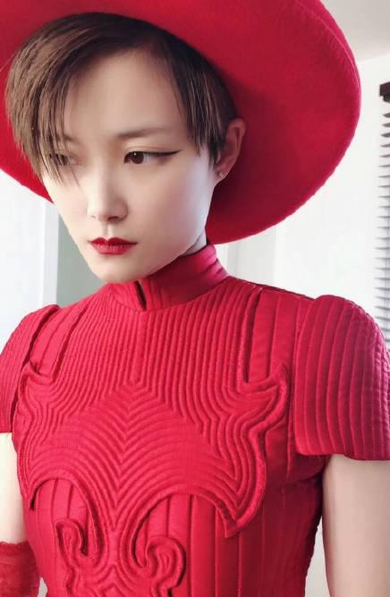 李宇春眼妆新歌,李宇春眼妆教学