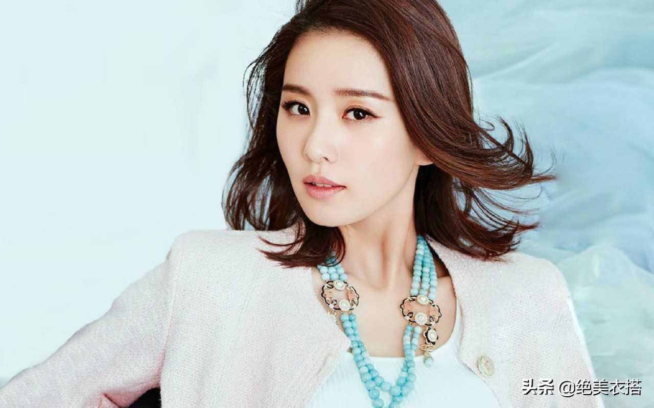 怎么样才能提升气质？“茶系风格”穿搭，优雅时髦太高级