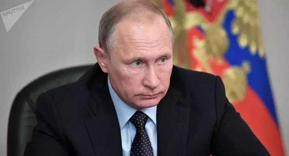 狠!意大利危机升级;人民币贬值;扫地机器人来了;等~