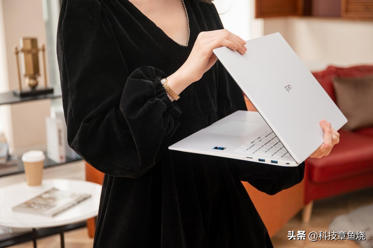 lggram值得购买吗,轻薄本真的很不好吗