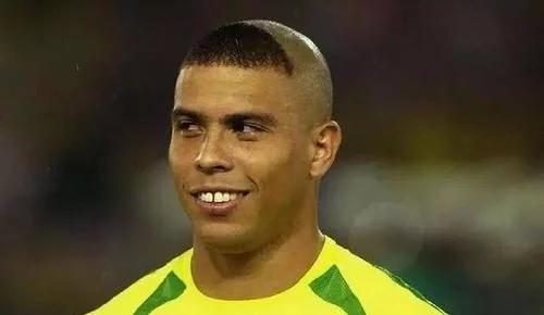 足坛90年代十大进球,世界足坛近十年十大最强球星