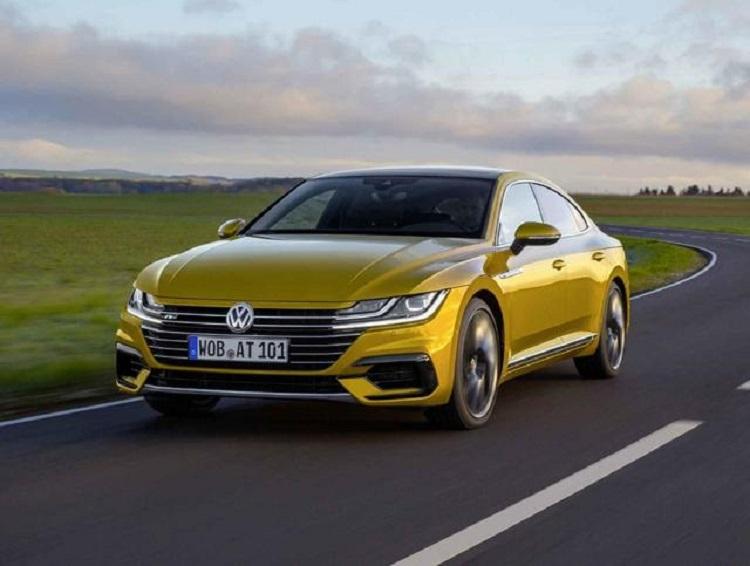 新车多久可以打蜡打蜡会伤车漆吗,新车多久打蜡比较好