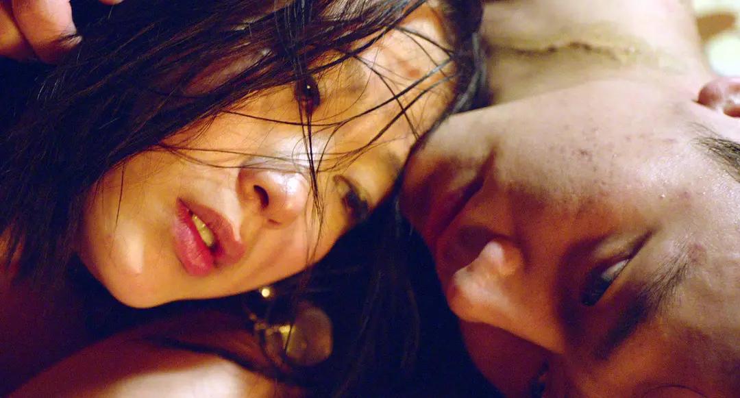 它拍出了盲人难以启齿的“性”,获奖无数,却连本钱都没有收回来