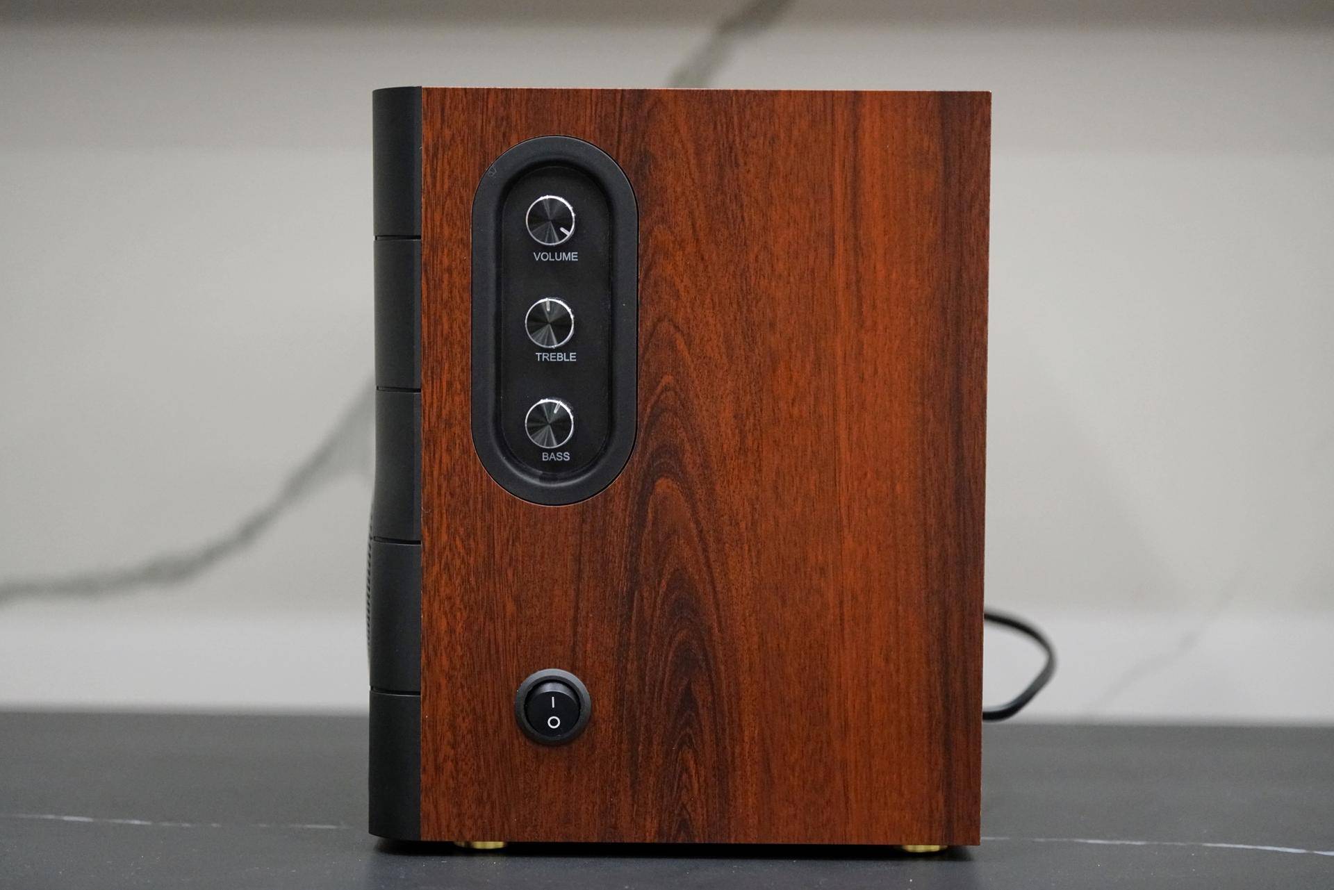 hivi惠威d100音箱测试,惠威音箱d100怎样拆开