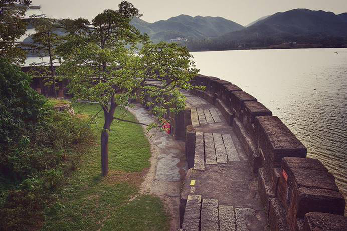 全新一代瑞虎8穿越剑门关,全新一代瑞虎8十万人百城公测