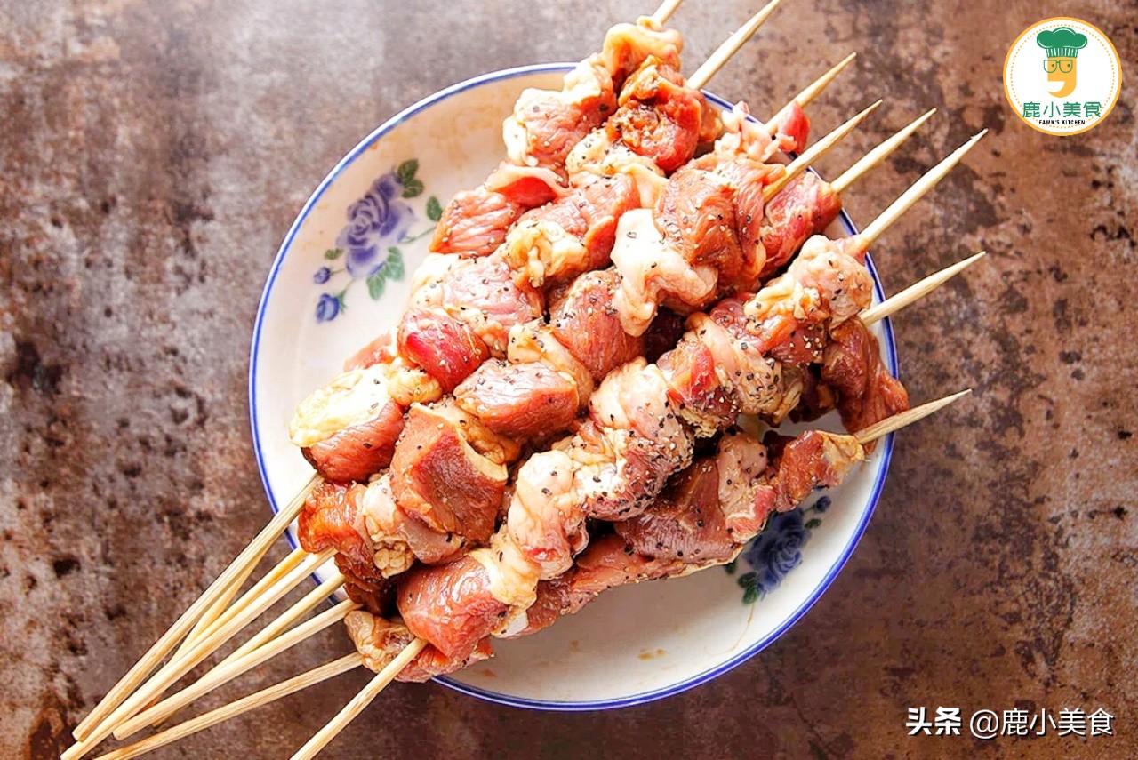 羊肉绵羊好吃还是山羊好吃,绵羊和山羊的区别哪个肉好吃