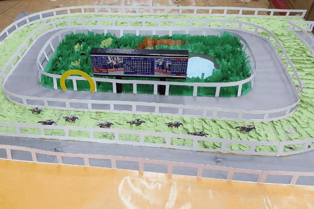 香港阴间设计师:为黄家驹订做电吉他,为张国荣粉丝订做咖啡厅..