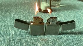 zippo打火姿势普通,打火机zippo2022年款真假辨别