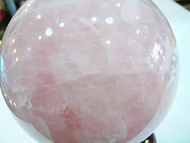 天然水晶选购,关于天然水晶的各种知识