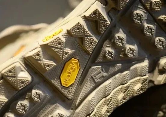 hokaoneone真假测评,hokaoneone高帮评测