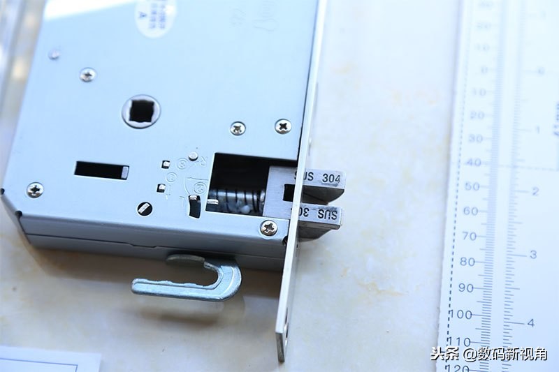 小益智能门锁怎么使用,小益智能锁为什么这么便宜