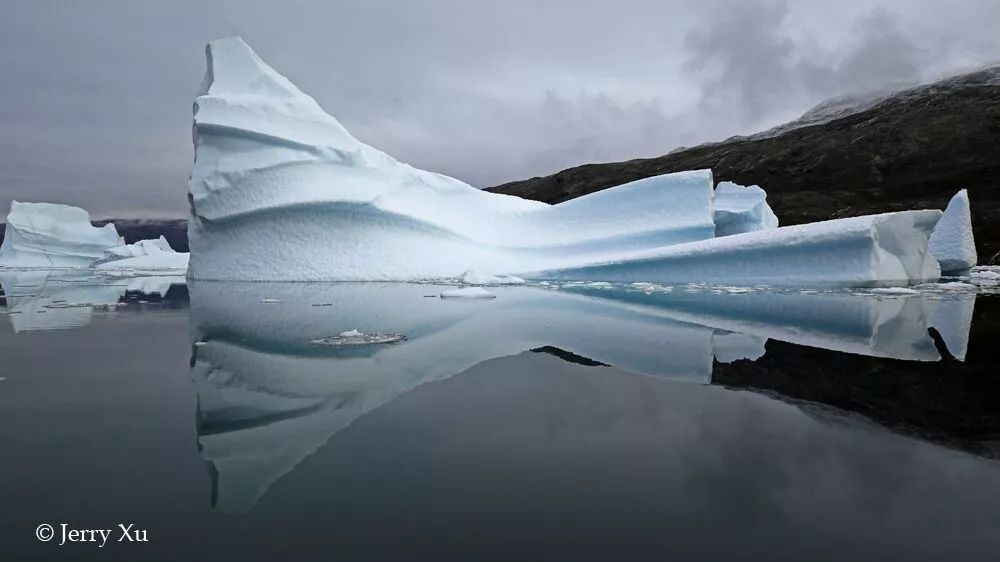 格陵兰的东海岸居然那么绚丽多彩,难怪特朗普想要买下来